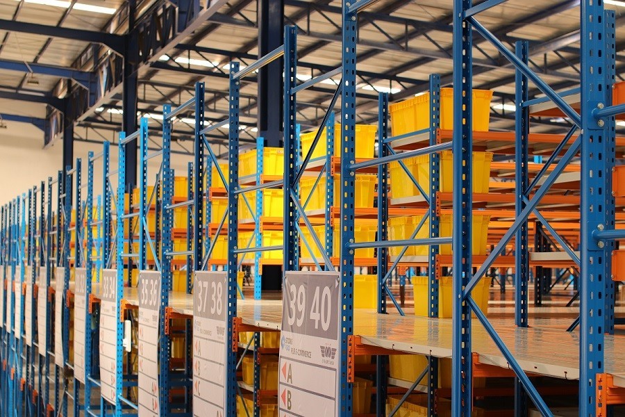 Apa Itu Pusat Logistik Berikat (PLB)?