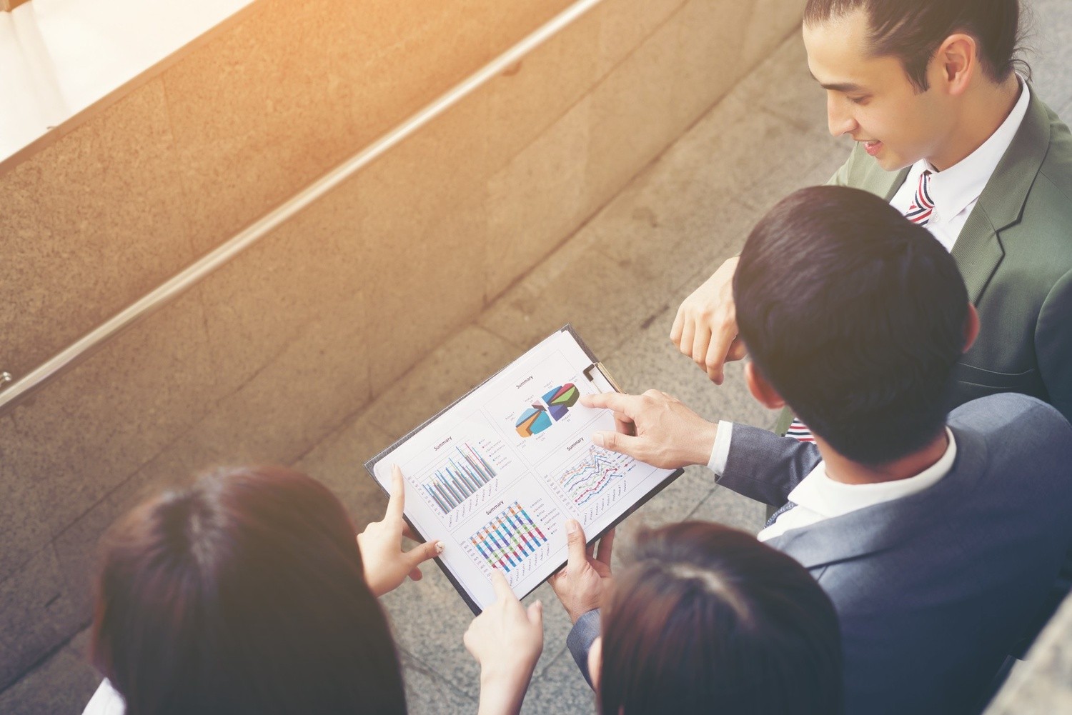 reasons to invest in Indonesia