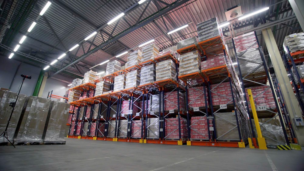 Jenis Palet dalam Pergudagan Beserta Kebutuhan